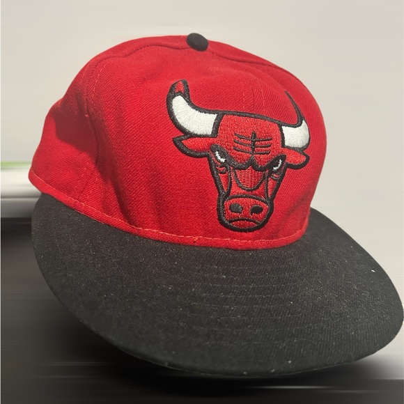 Chicago Bulls Flat Brim Hat - Picture 3 of 4